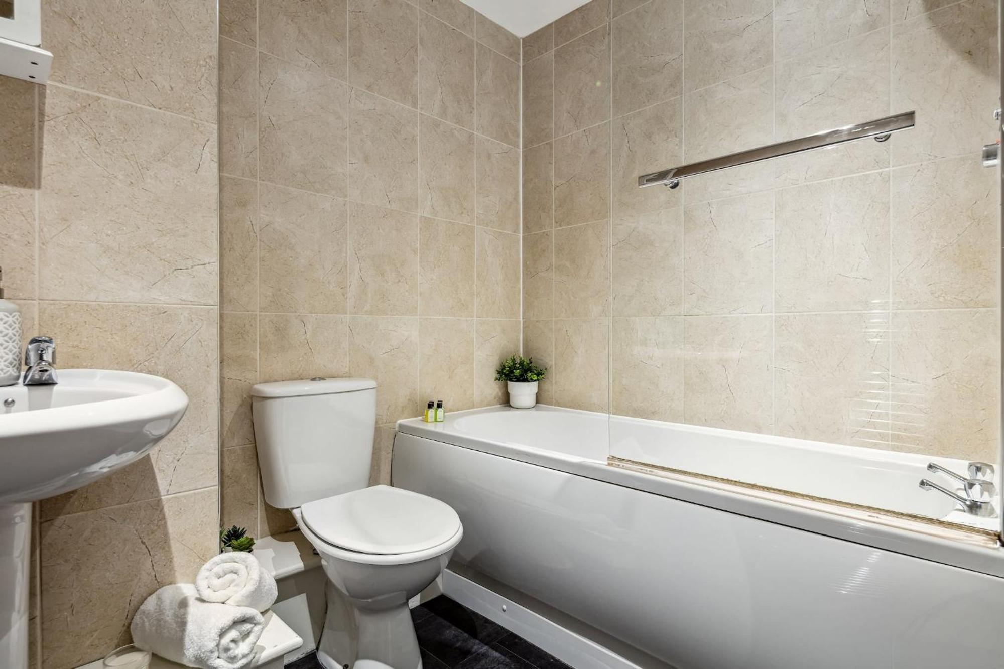 Holborn & Central With Patio - Cityapartmentstay * Londra