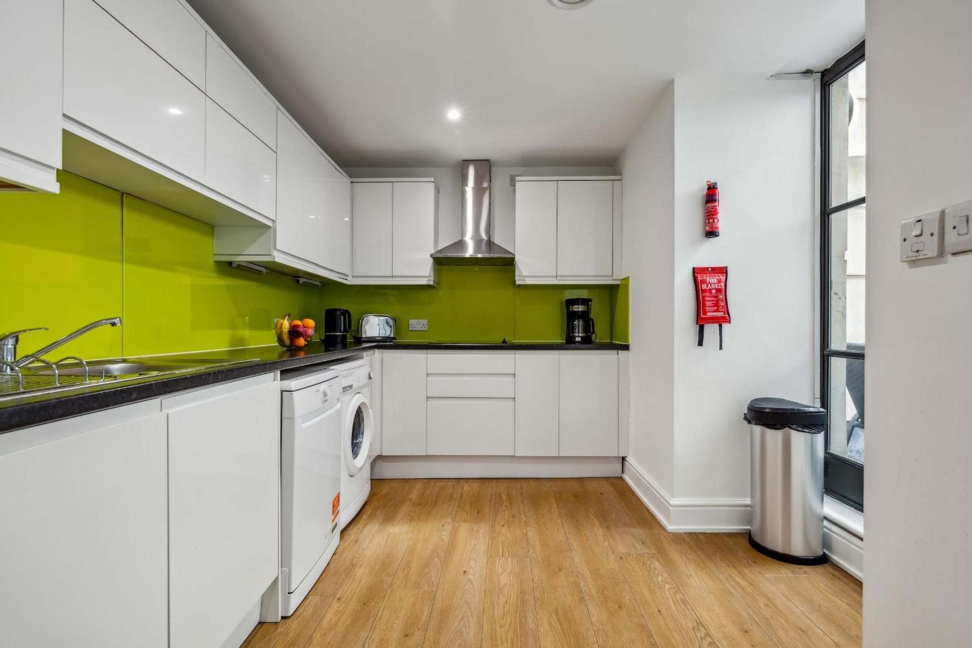 Holborn & Central With Patio - Cityapartmentstay * Londra